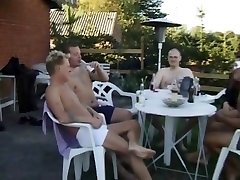 kellymun cams nudelive party gang bang full movie