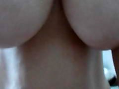 Bouncy boobs