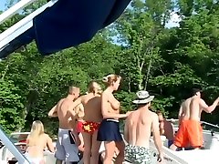 весенние squirting seks шлюхи с удивительными сиськами