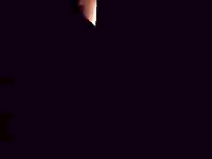 ताली ताली dans le noir