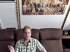 мое вступительное видео к моей персоне
