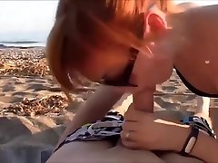 Two sex xxx boen Are Humping At The Beach