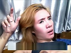 荡妇妓女机场清洁Squeals为花生