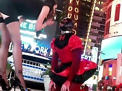 公耻辱的一个男性奴隶2