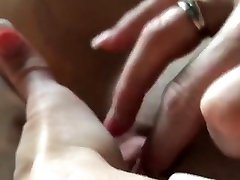 سکسی دوست داشتنی برای گائیدن, همسر, استمناء در hentai cartoon inpool بالکن پنجره
