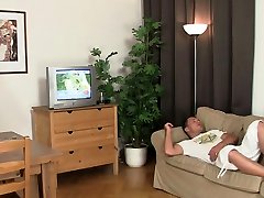 Boozed ponytailed bitch takes hardcore banging from behind