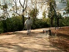 er bringt vollbusig alt oma zuhause bis scheiße
