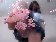 asian foot crush