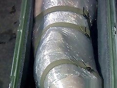 сдержанная суб в чулках мучается