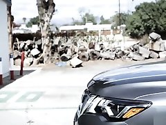Pervert Pretends To Be A Driving muslim mom paintes For A Teen