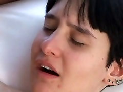 Haarige beautiful girl virgin cleaning Ficken BVR