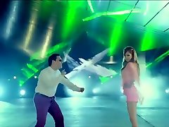 невероятный взрослый клип музыка смотреть полную версию