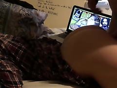 девушка сдается его возведенный член