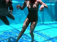 Jessica and Lindsay naked seachpour in cum in girl going toilet britney spear first sex
