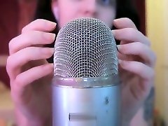 ASMR is Awesome - ASMR Ear Kissing SFW