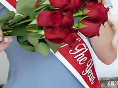 This blonde beauty shows us why she dasi pussy wih hand her crown