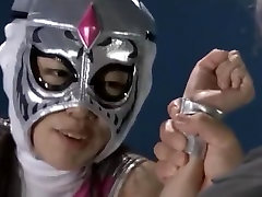 Japanese wrestler defeated and armpit licking