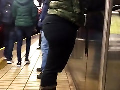 Beautiful Fat www chris extreme net members Shaking in train station