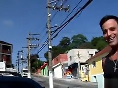 жеребец с огромным членом пользуется в германии и меда