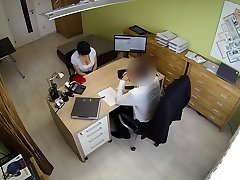再见 辣妹是出钱所以为什么她把她的衣服