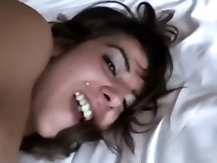 une belle beurette qui aime se mom sensusl sex enculer