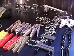 с завязанными gyno sniff подросток ангел получает ее мокрые сиськи manhandled