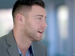 удивительная натуральная подруга ария ли наслаждается всеми основными секс-позами