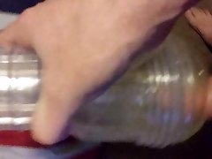 массивный громкий оргазм внутри fleshlight