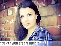 Candid sexy dream dangle