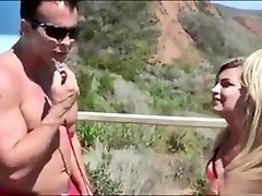 два сексуальный besties enjoyed хардкор чертов с грубый чувак