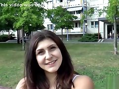 junge deutsche mit dicken titten im bumswohnwagen benutzt