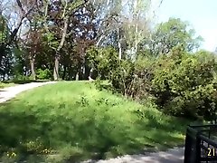 petit девушка с petit сиськи получил served