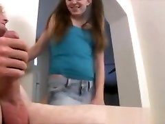 подросток брюнетка дрочит и мастурбирует cathy heaven busty стиль