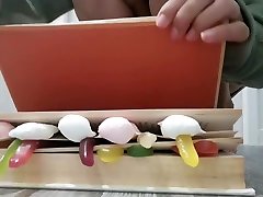хлюпанье конфет