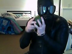gimp jerks off to rubber story.