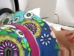 использование вибраторов-это главное для радующих лесбиянок