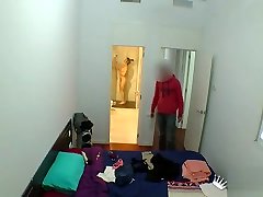 我在互联网上遇到了一个处女假人