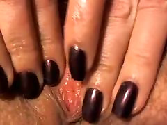 Closeup rub and toying of hairy pussy