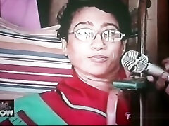 Severely disabled limbless woman need raj wap amerika to move