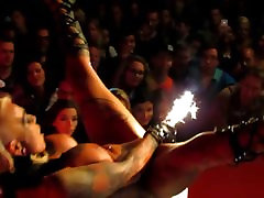Kitty Core-Show No.1