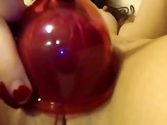 Young Rosy Fat pussy pump