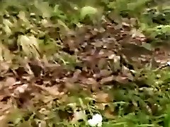 गंदा सस्ते लावा इस्तेमाल किया कंडोम खाती