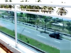 от первого лица любительское минет на балконе