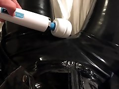High xxx ceen amercan pissing in latex seachloud granny nylons