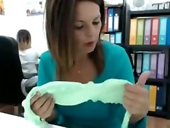 图书馆女孩302