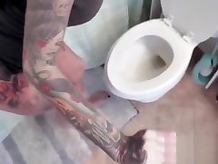 böse hündin fickt huge facial tribute statt ehemann schwanger zu werden