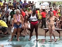 Amateur Wet T-Shirt milk ip sex - Ponderosa 2013 720p