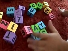 непослушный подросток и парень с пиццей ...f70