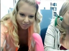 библиотека девушка 349