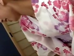 日本的脸践踏